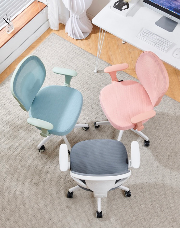 Ghế xoay lưới trẻ em chống gù bản mới , lưng lưới cố định, chân xoay nhựa đúc,